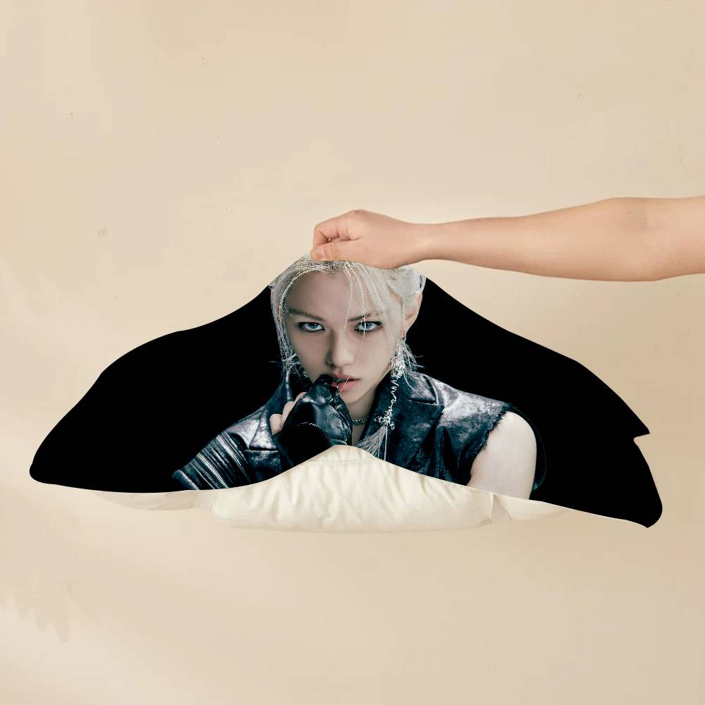 F-FelixS singer.png New Style  - огляд і ціна Home Textiles Premium