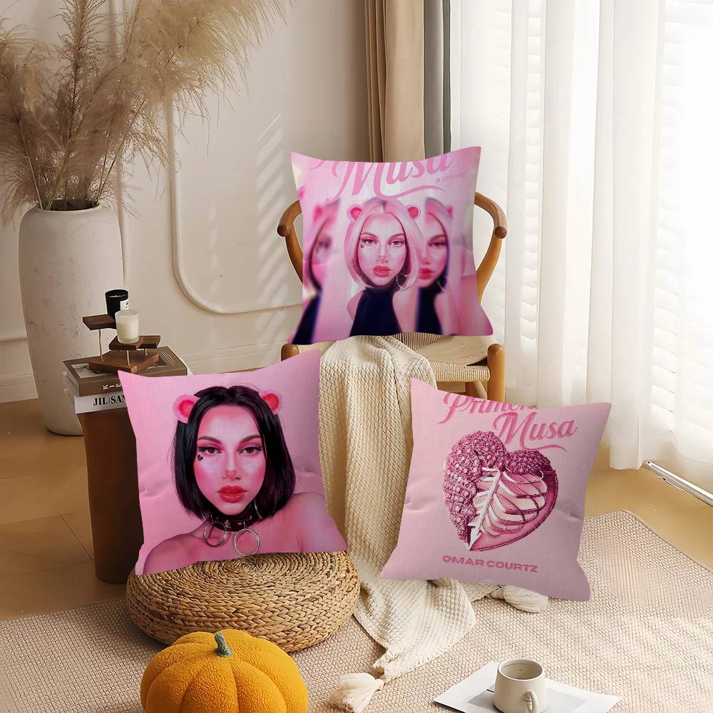 SINGER O-Omar Courtz Album   P - огляд і ціна Home.Textiles Cushion