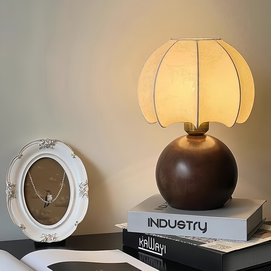 Vintage floral table lamp, med - огляд і ціна Home Textile